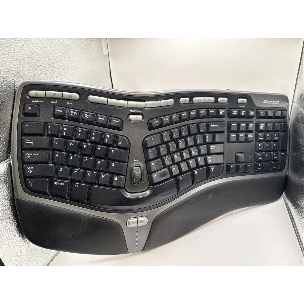 Microsoft Natural Ergonomic Keyboard 4000 v1.0 Wired USB READ No Riser